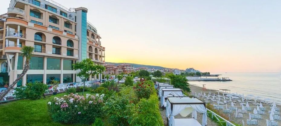 Grand Hotel (Sveti Vlas)