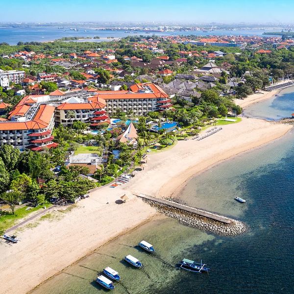 Grand Mirage Resort