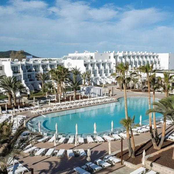 Grand Palladium White Island (ex. Fiesta Club Palm Beach) — Playa d'en Bossa, Hiszpania