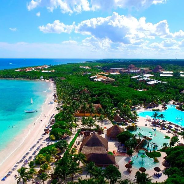 Grand Palladium White Sand Resort