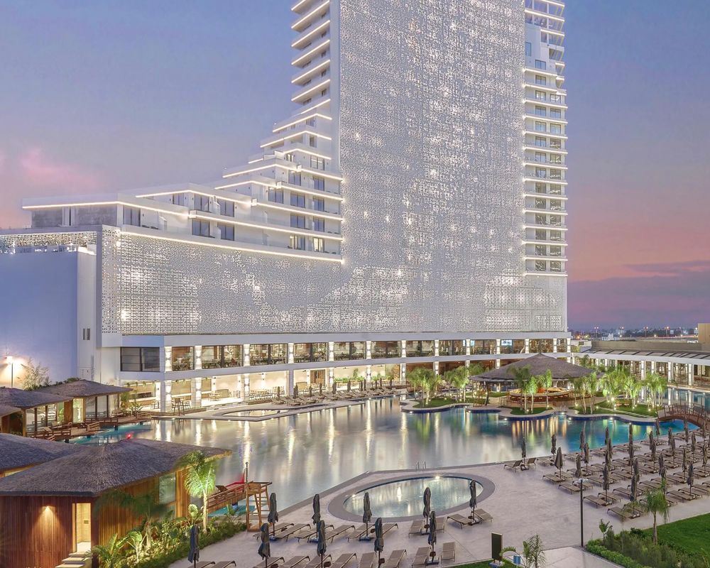 Grand Sapphire Resort