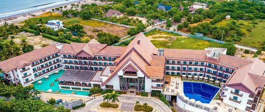 Grand Sirenis Karmairi