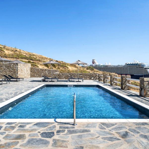 Grecja - Wczasy na Cykladach Mykonos i Santorini
