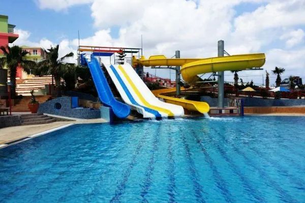 Eri Beach & Village