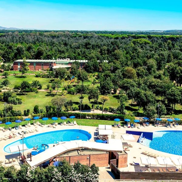 TH Tirrenia Green Park Resort (Tirrenia) — Tirrenia, Włochy