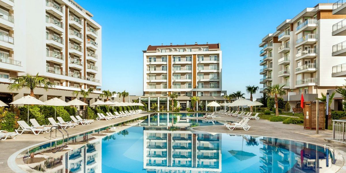 Turcja na 7 dni w październiku: 4⋆ hotel od 3 749 zł