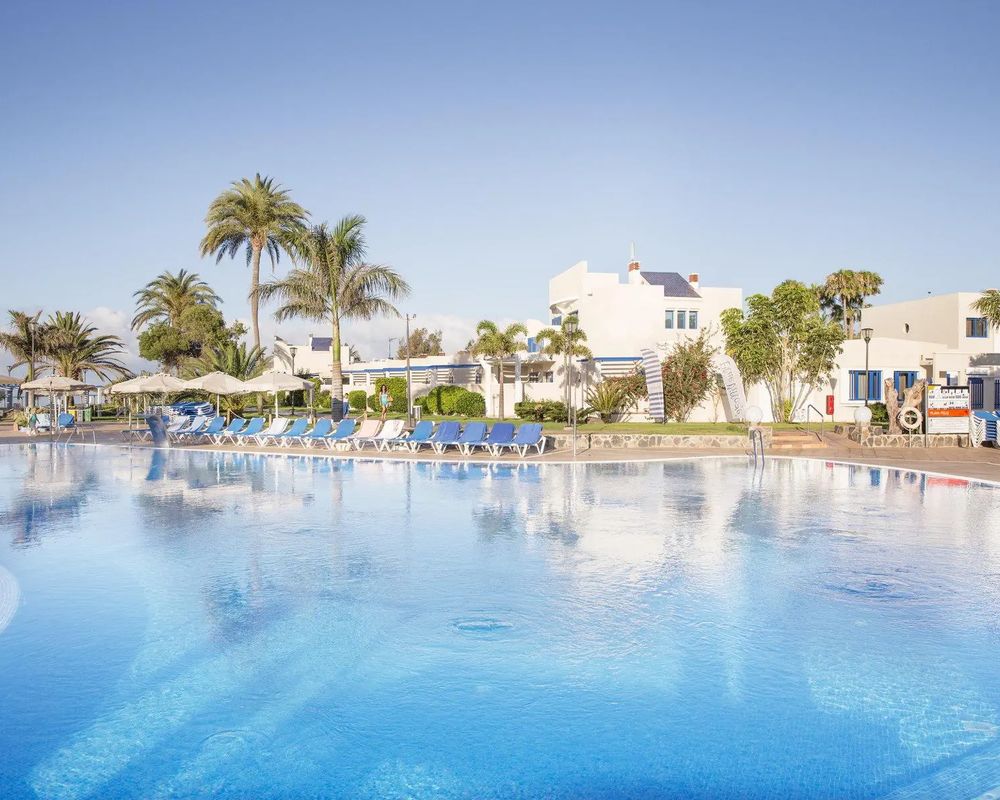 Grupotel Playa Feliz