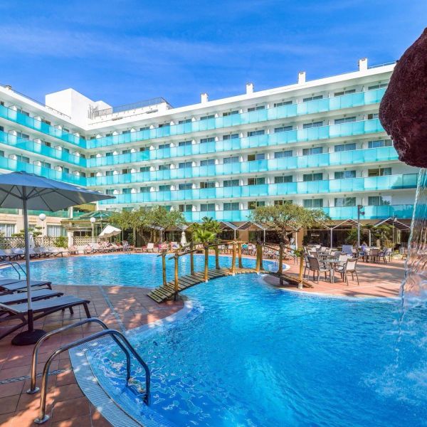 H10 Delfin — Salou, Hiszpania
