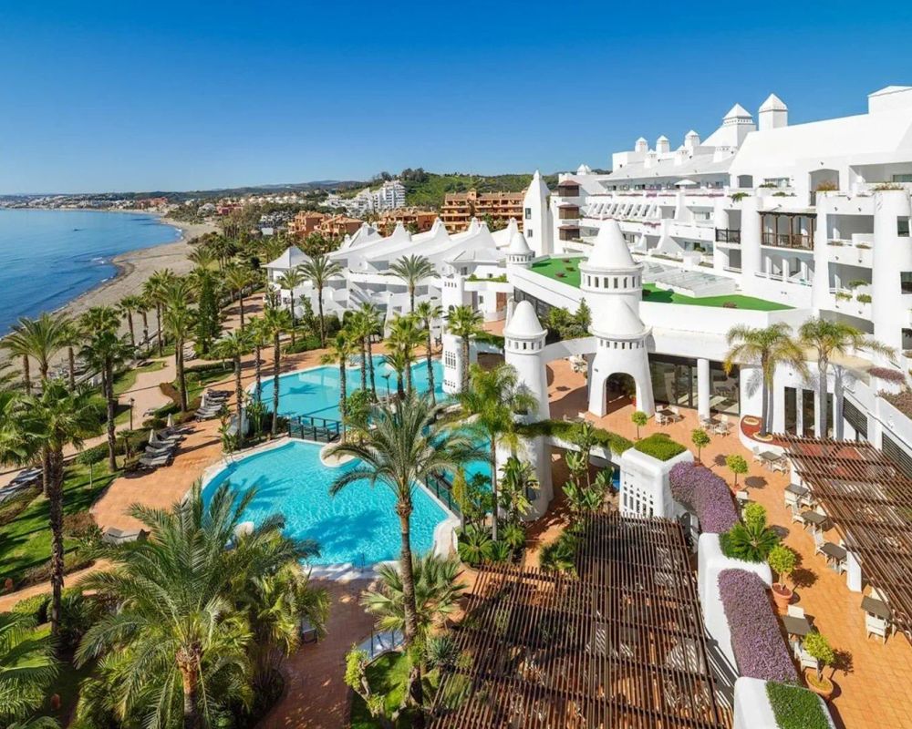 H10 Estepona Palace