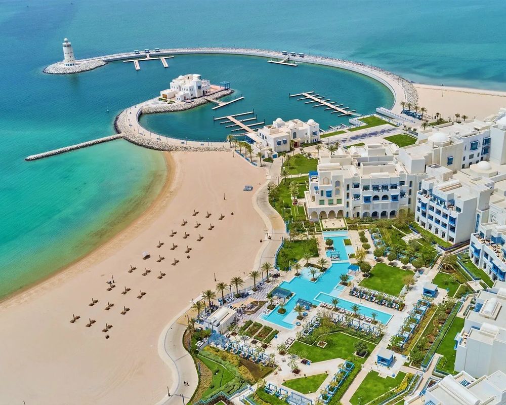 Hilton Salwa Beach Resort