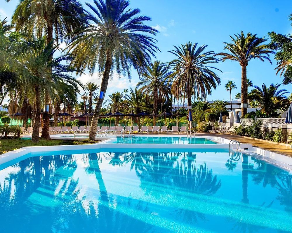 HL Miraflor Suites (ex. Miraflor Suites)