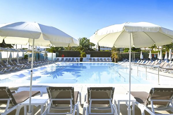 HL Miraflor Suites (ex. Miraflor Suites)