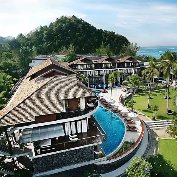 Holiday Ao Nang Beach Resort — Ao Nang Beach, Tajlandia