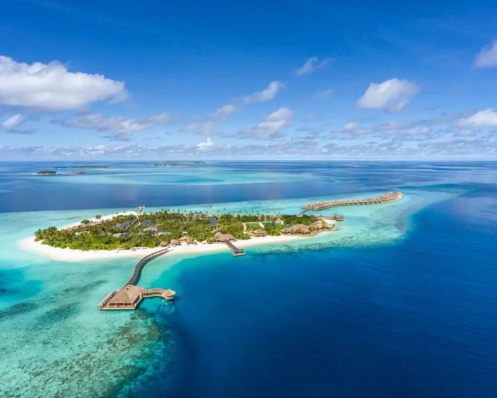 Hurawalhi Island Resort