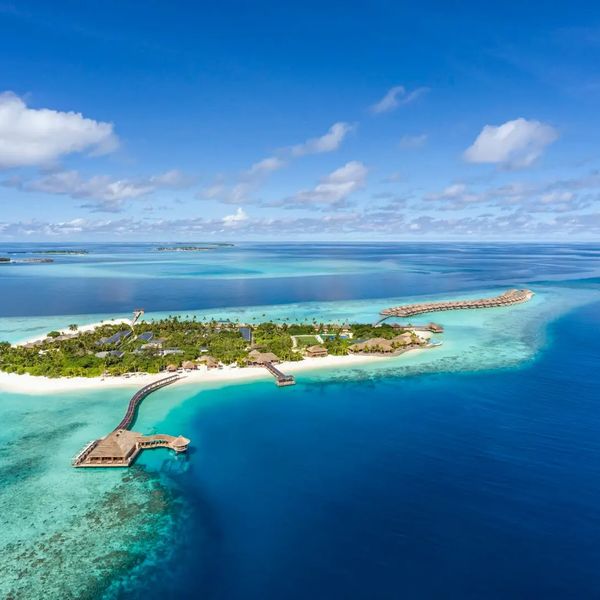 Hurawalhi Island Resort