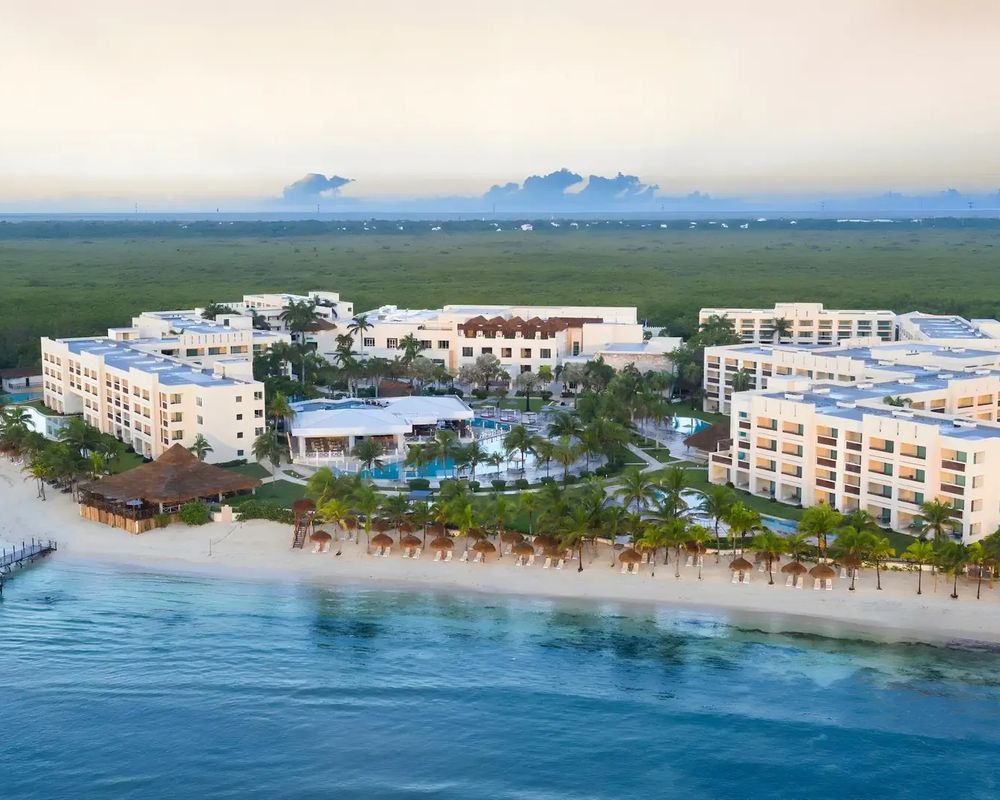Hyatt Ziva Riviera Cancun (ex. Secrets Silversands)