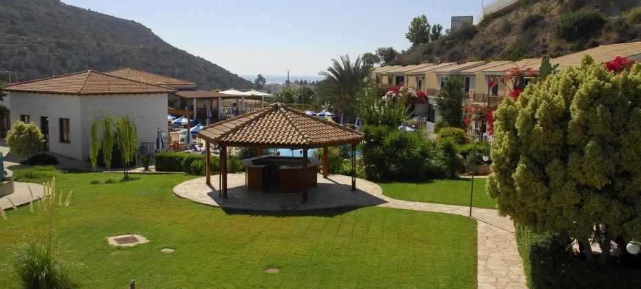 Hylatio Village
