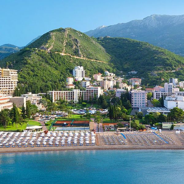 Iberostar Waves Bellevue — Budva, Czarnogóra