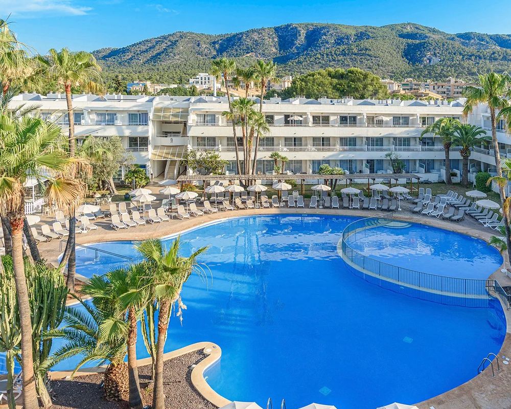 Fergus Club Palmanova Park