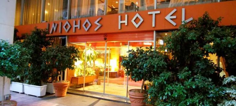 Iniohos Hotel