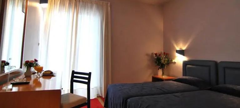 Iniohos Hotel
