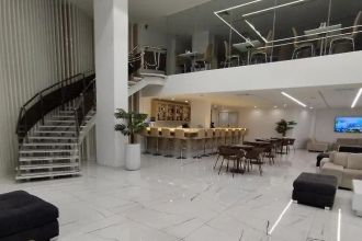 Iniohos Hotel