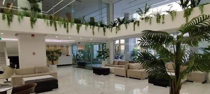 Iniohos Hotel