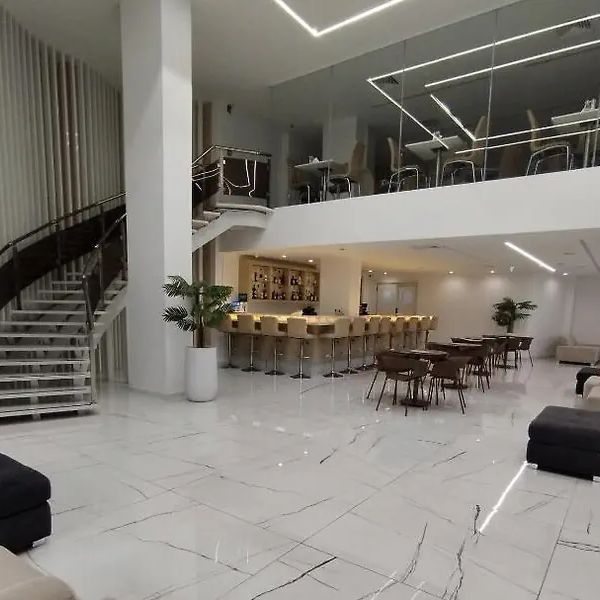 Iniohos Hotel - zdjęcie 2
