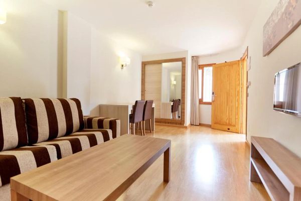 Invisa Club Cala Blanca