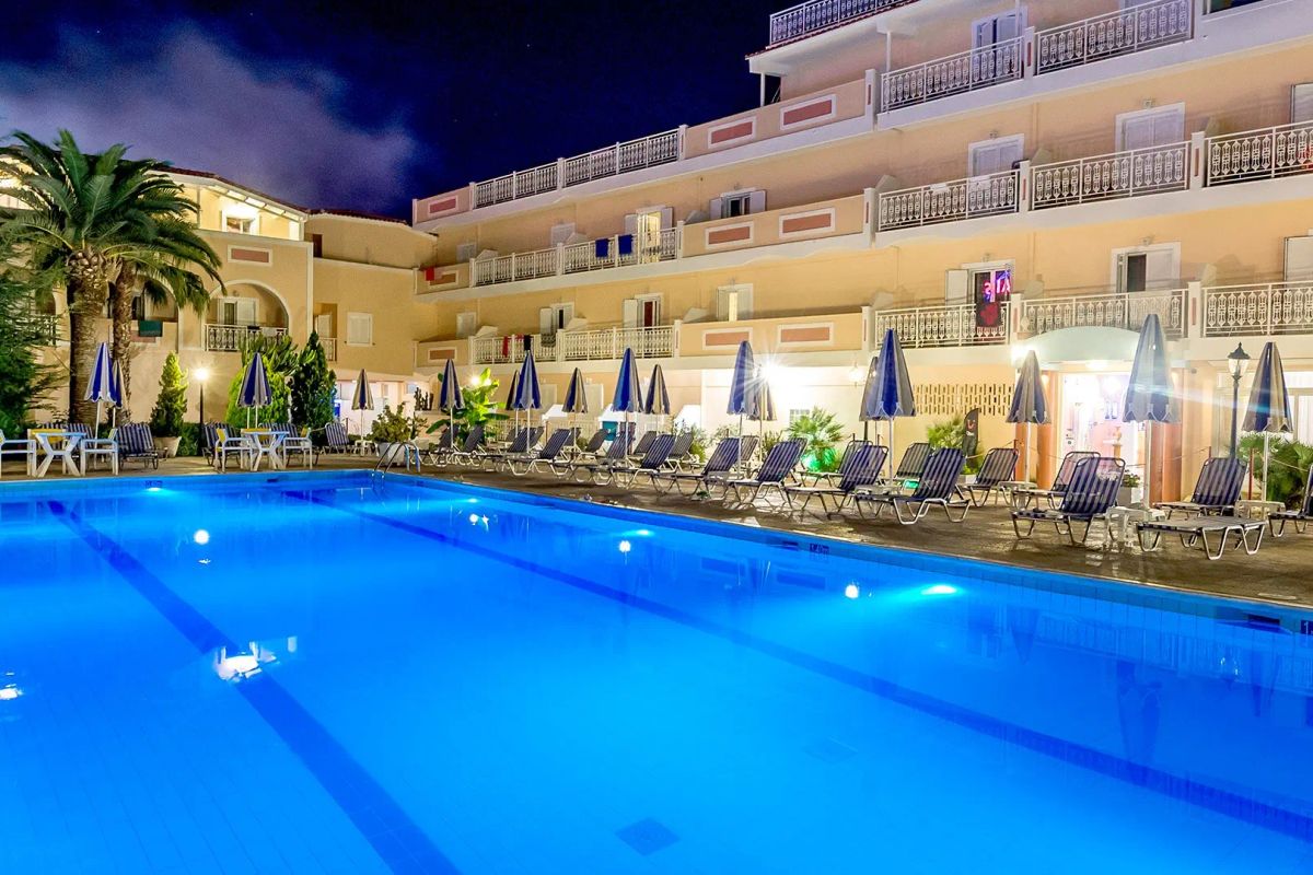 Zakynthos (7 dni) w Ionis Art z Warszawy (AI)