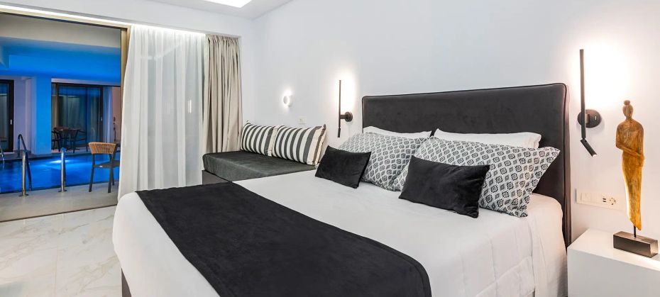 Ionis Art Luxury Suites
