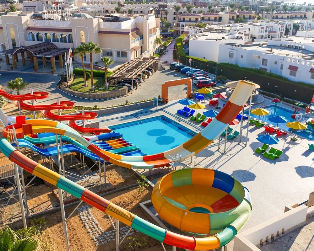 Ivy Cyrene Island Resort