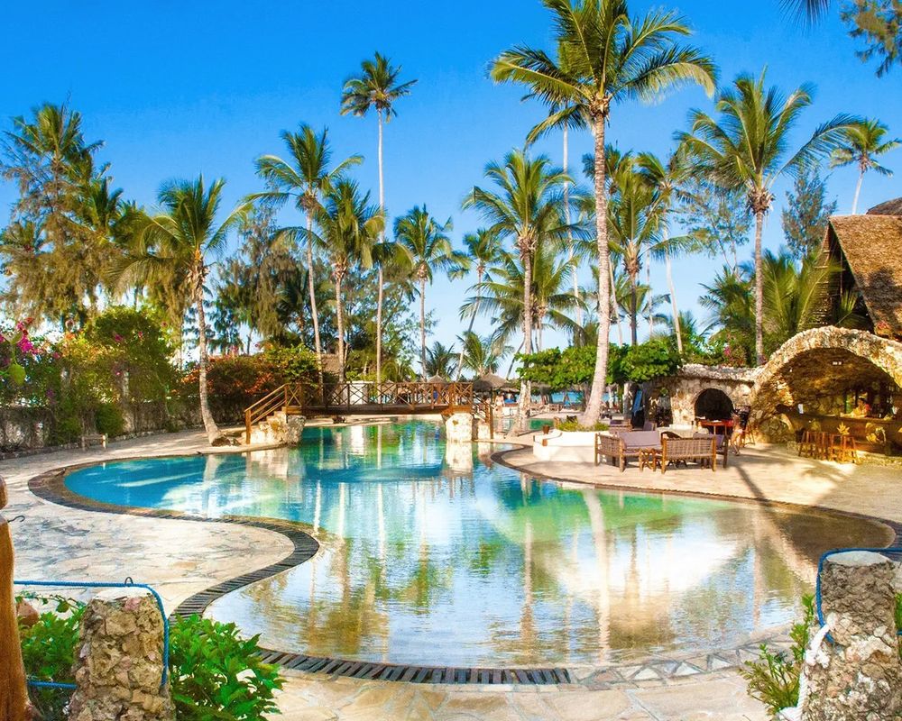 Jaz Amaluna Beach Resort