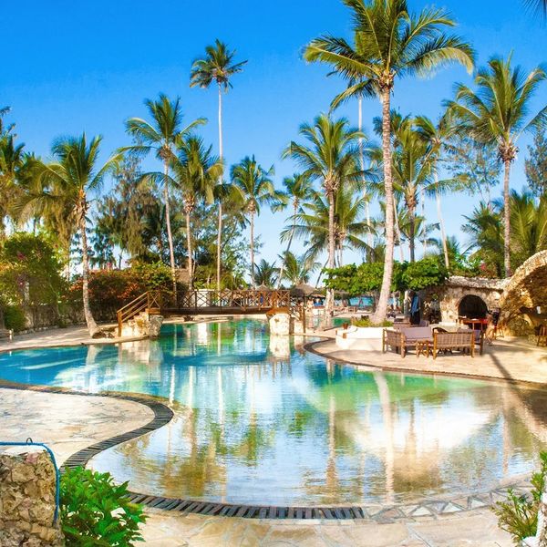 Jaz Amaluna Beach Resort