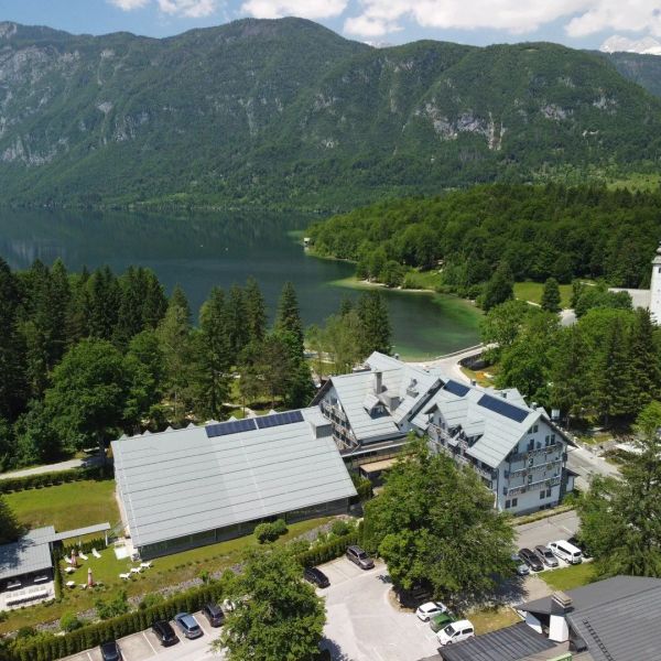 Jezero (Bohinj) — Ribcev Laz, Słowenia