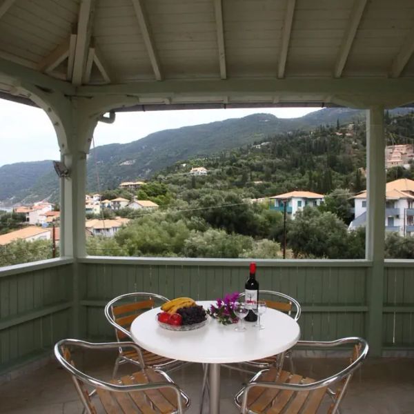 Kalypso — Aghios Nikitas, Grecja