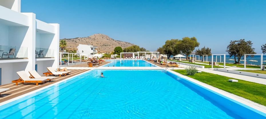 Kamari Plus (ex Kamari Beach)