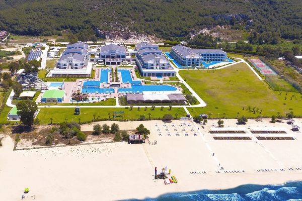 Korumar Ephesus Beach