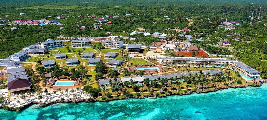 Kwanza Resort By Sunrise