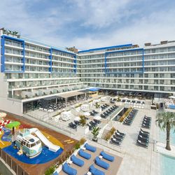 L Azure ex Top Gran Casino Royal