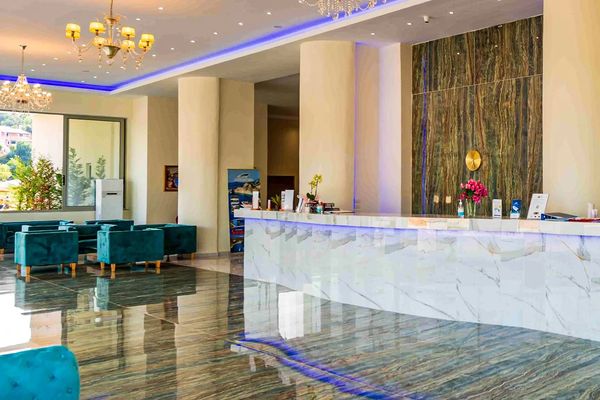 Laguna Holiday Resort