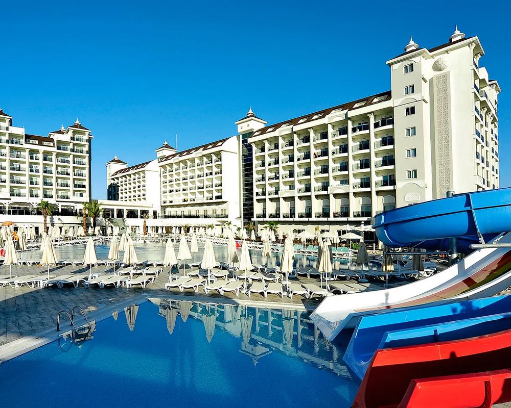 Lake & River Side & Spa
