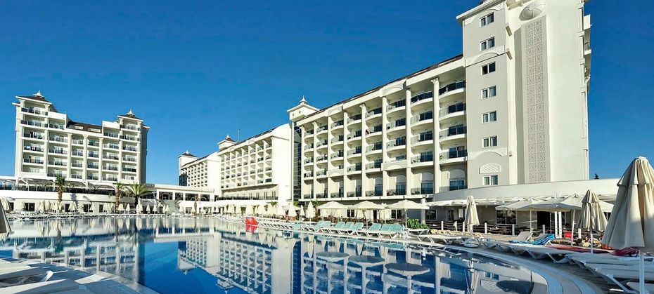 Lake & River Side & Spa