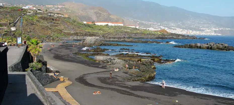 Las Olas