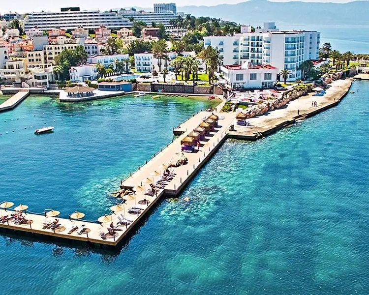 Le Bleu Resort