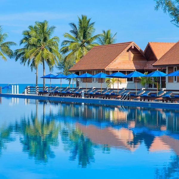 Le Menara Beachfront Villa & Resort