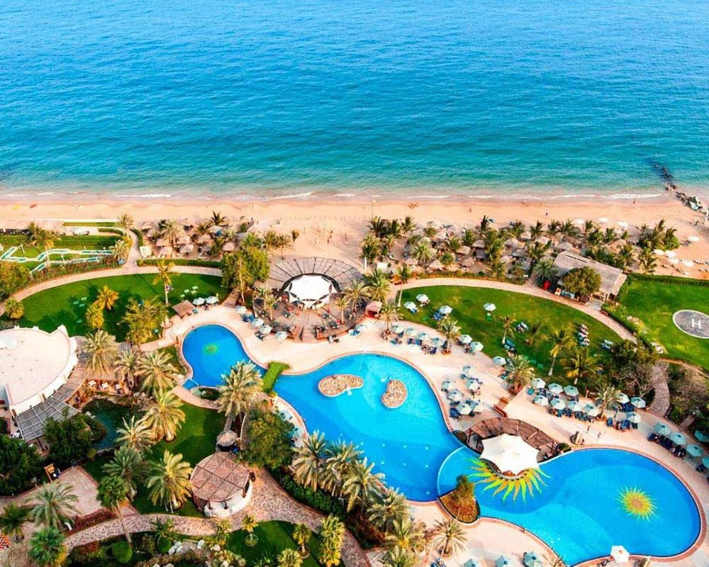 Le Meridien Al Aqah Beach Resort