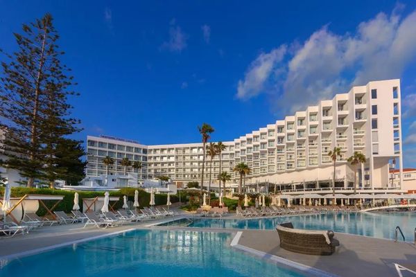 Leonardo Plaza Cypria Maris Beach & Spa (ex Cyprotel)