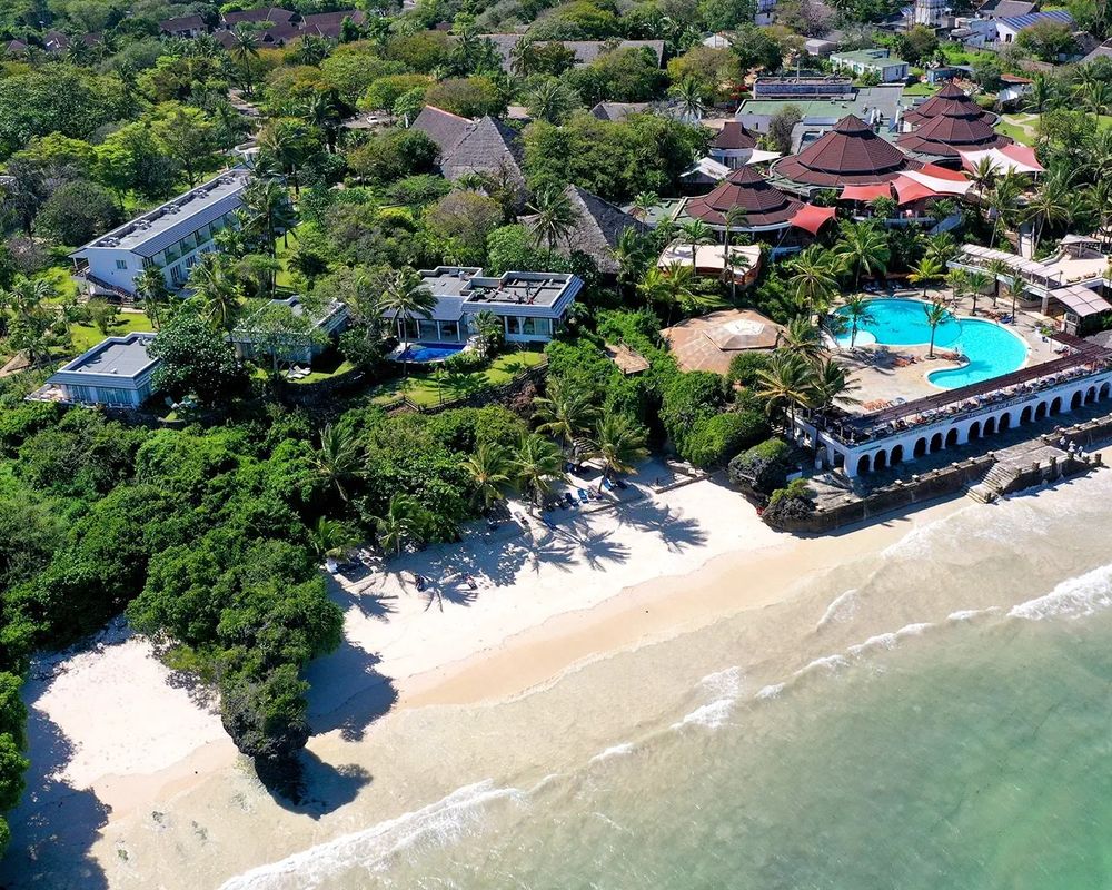 Leopard Beach Resort & Spa