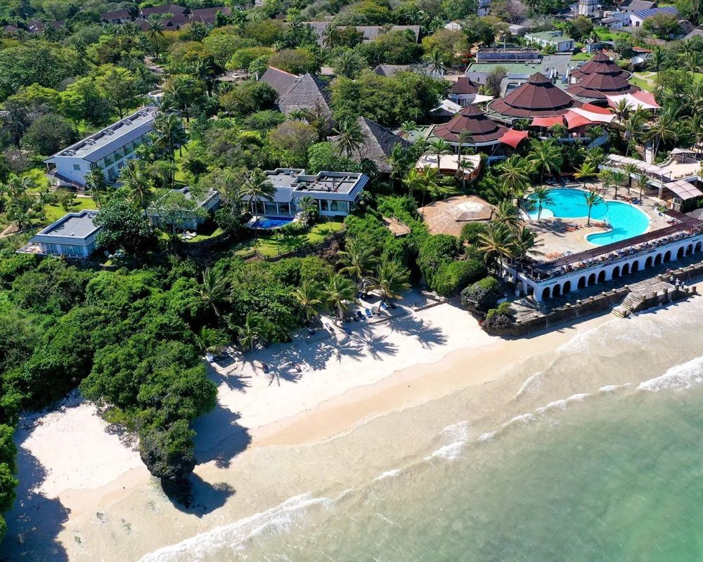 Leopard Beach Resort & Spa